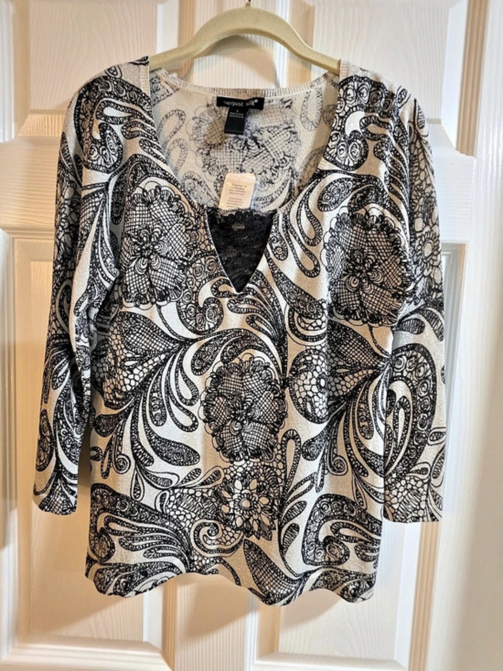New with tags- August Silk Paisley Knit Top Size L